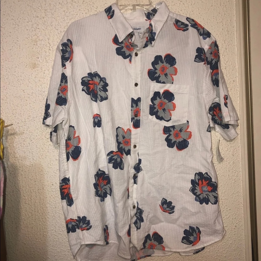 OLD NAVY HAWAIIAN SHIRT